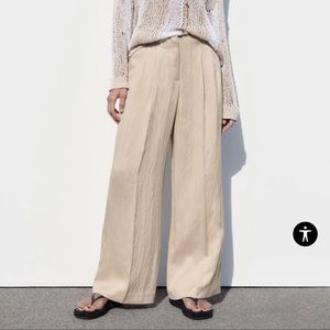 ZARA LOOSE-FITTING DARTED TROUSERS
